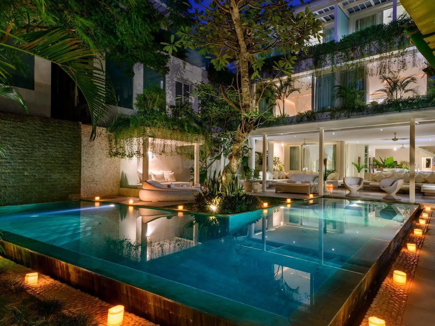 Villa Deva Seminyak Esterno foto